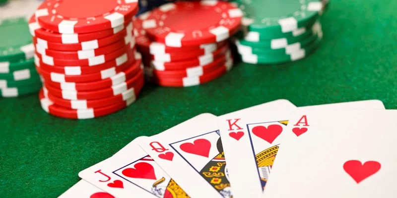 Tìm hiểu các mẹo chơi hiệu quả ở tựa game Poker tại 8KBET